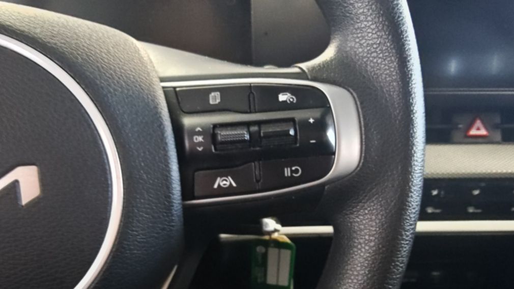 Kia Sportage LX 2023 d&rsquo;occasion à vendre - 10