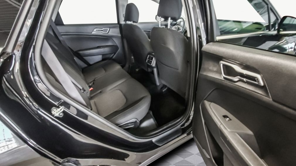 Kia Sportage LX 2023 d&rsquo;occasion à vendre - 18