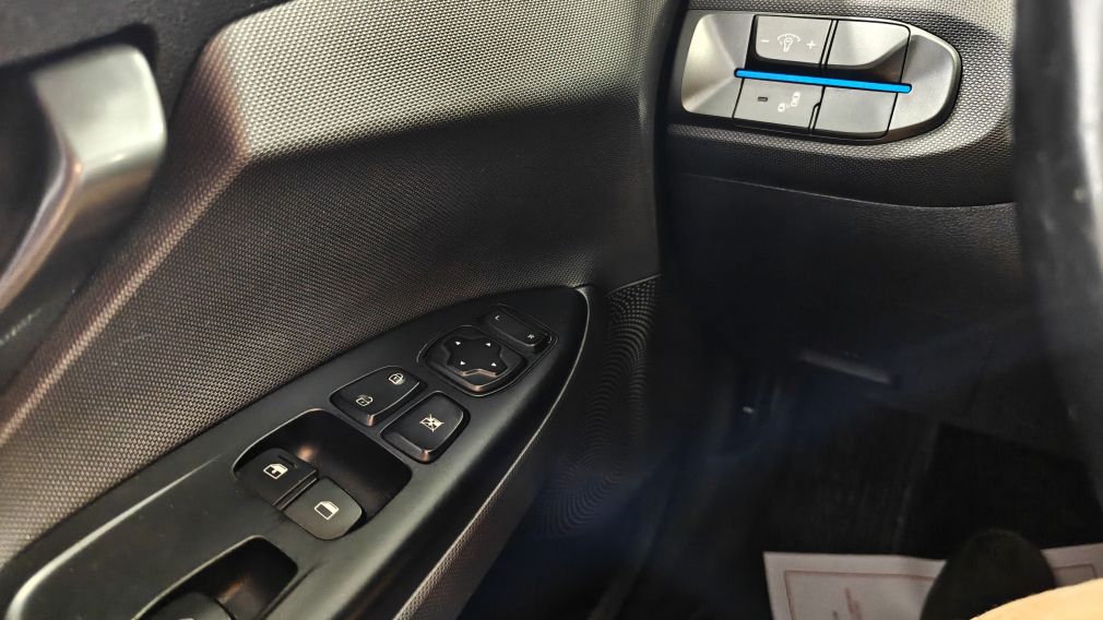 Hyundai Veloster 2.0 GL 2019 d&rsquo;occasion à vendre - 12