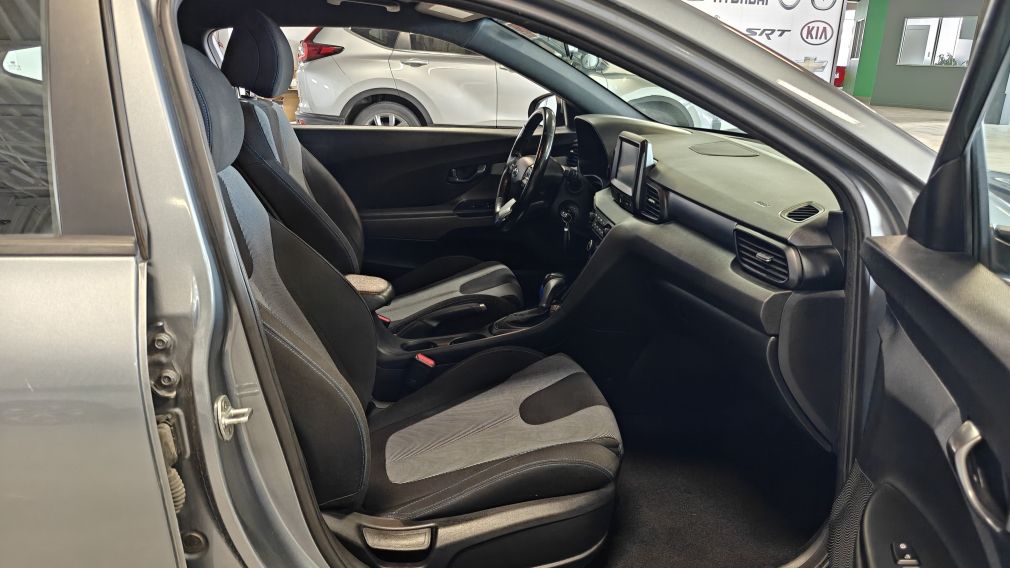 Hyundai Veloster 2.0 GL 2019 d&rsquo;occasion à vendre - 16