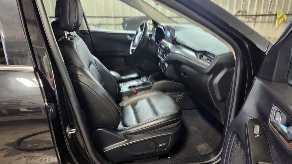 Ford Escape Titanium Hybrid 2020 d&rsquo;occasion à vendre - 9