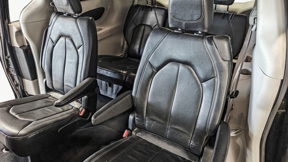 Chrysler Pacifica Touring L 2022 d&rsquo;occasion à vendre - 16