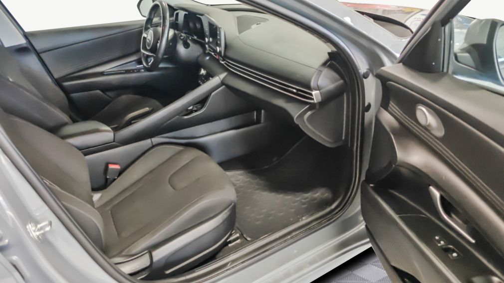 Hyundai Elantra Preferred 2021 d&rsquo;occasion à vendre - 14