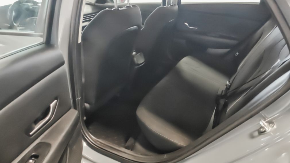 Hyundai Elantra Preferred 2021 d&rsquo;occasion à vendre - 16