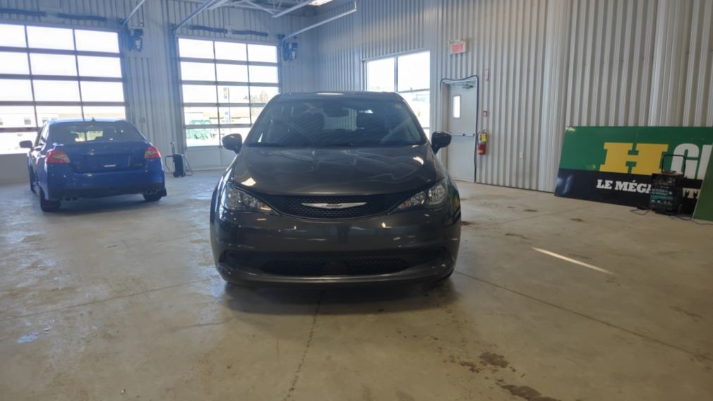Chrysler Grand Caravan SXT 2023 d&rsquo;occasion à vendre - 2