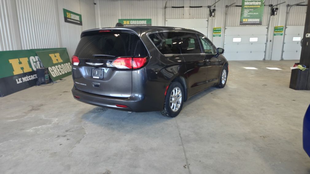 Chrysler Grand Caravan SXT 2023 d&rsquo;occasion à vendre - 7