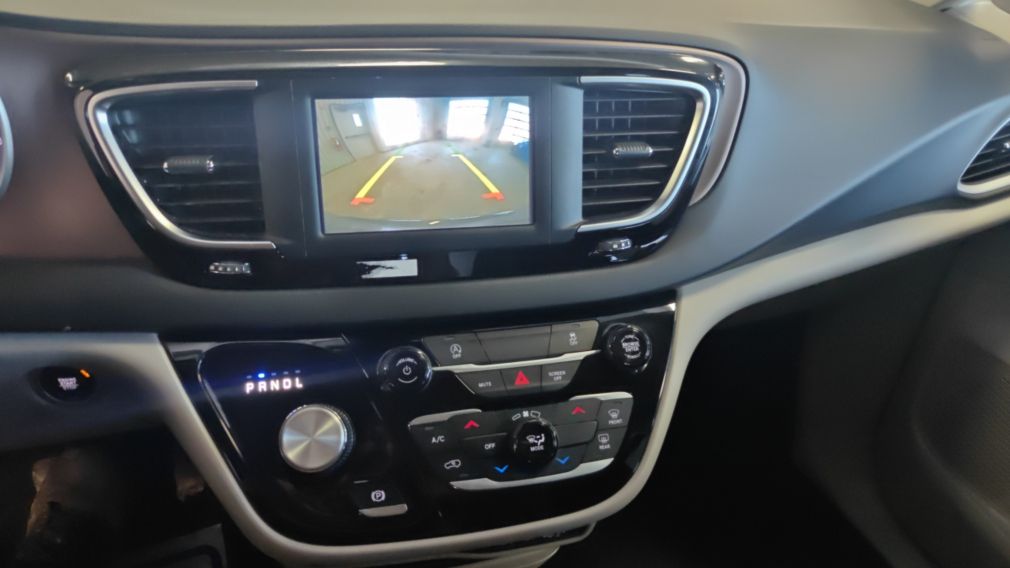 Chrysler Grand Caravan SXT 2023 d&rsquo;occasion à vendre - 13