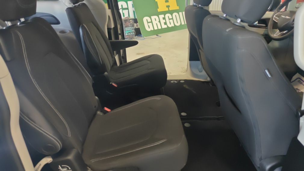 Chrysler Grand Caravan SXT 2023 d&rsquo;occasion à vendre - 17