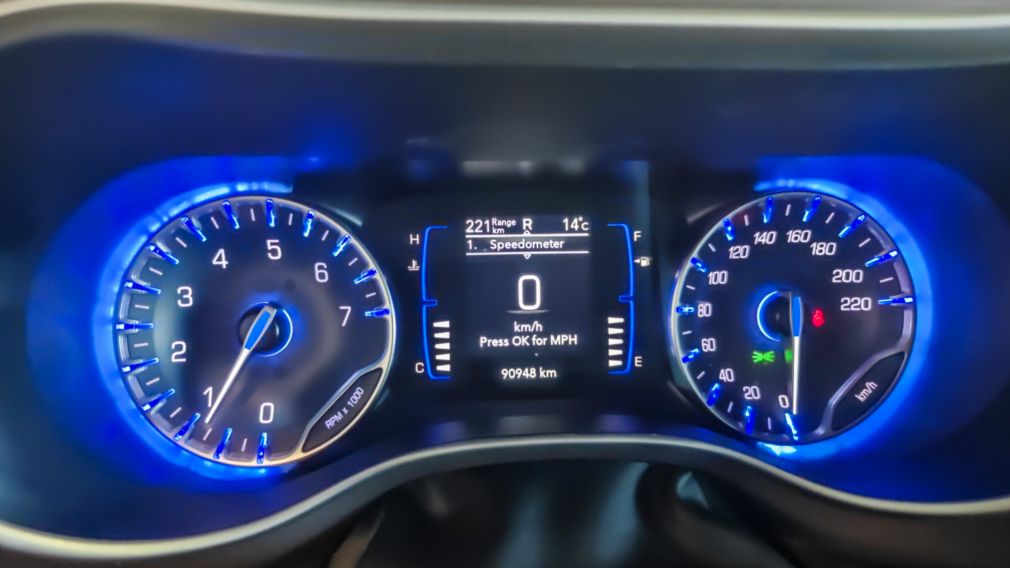 Chrysler Grand Caravan SXT 2023 d&rsquo;occasion à vendre - 12