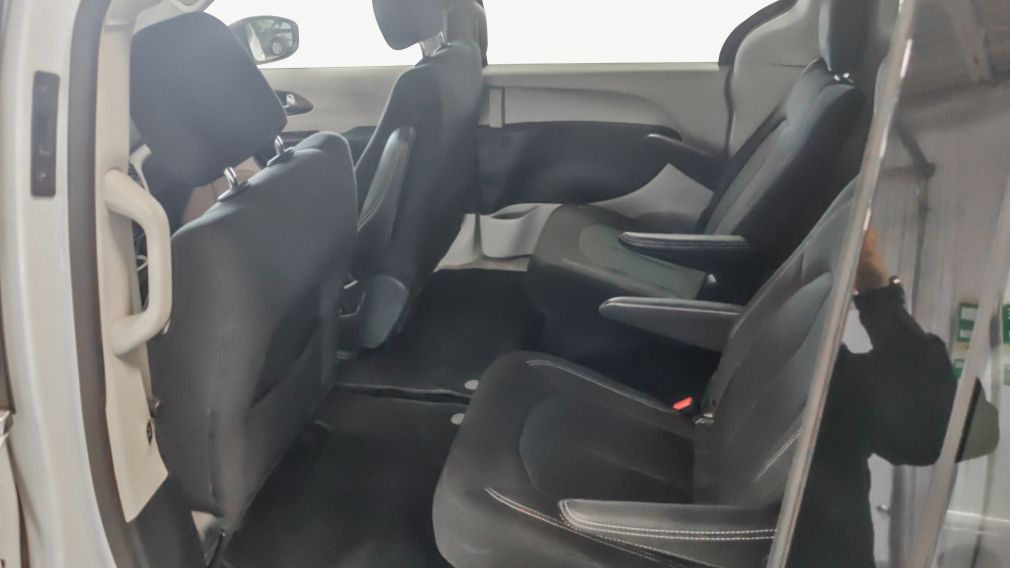 Chrysler Grand Caravan SXT 2024 d&rsquo;occasion à vendre - 14