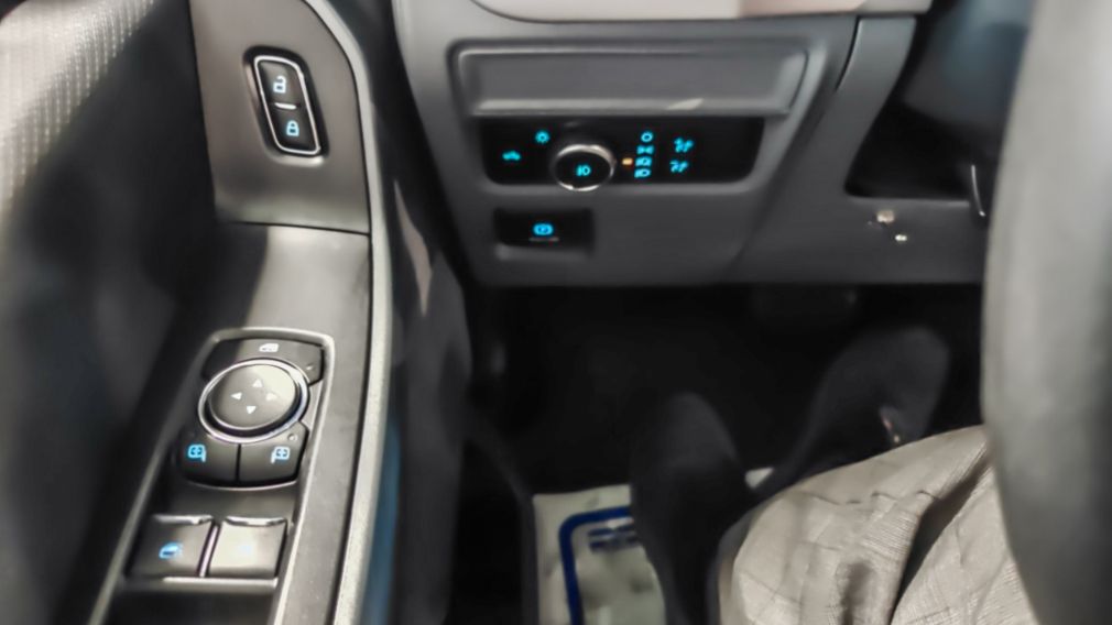 Ford F150 XLT 2023 d&rsquo;occasion à vendre - 14