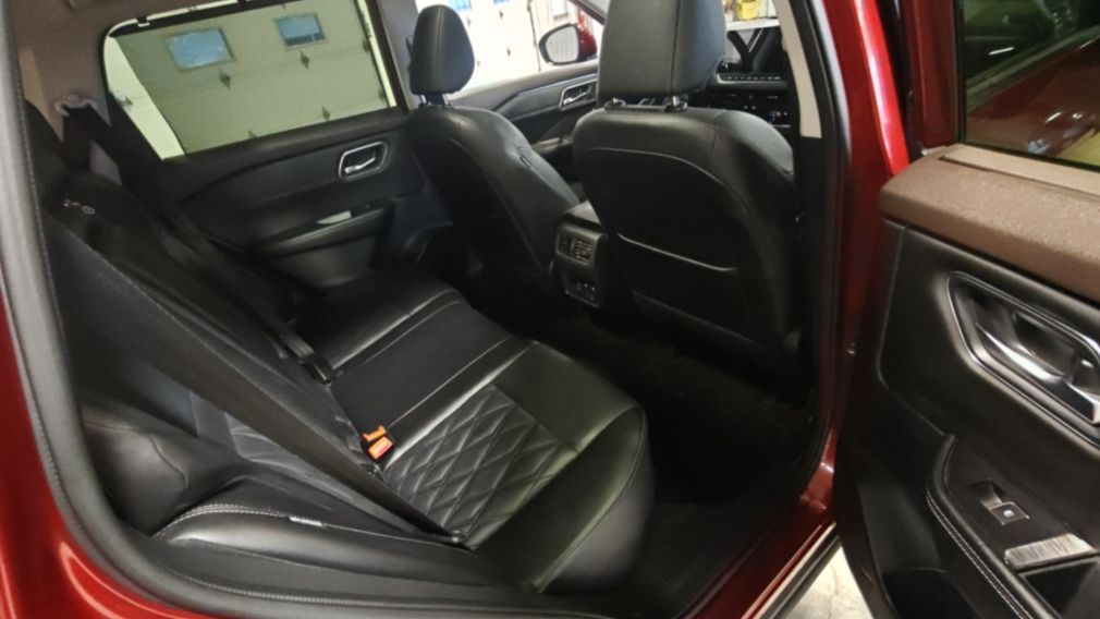 Nissan Rogue Platinum 2023 d&rsquo;occasion à vendre - 18