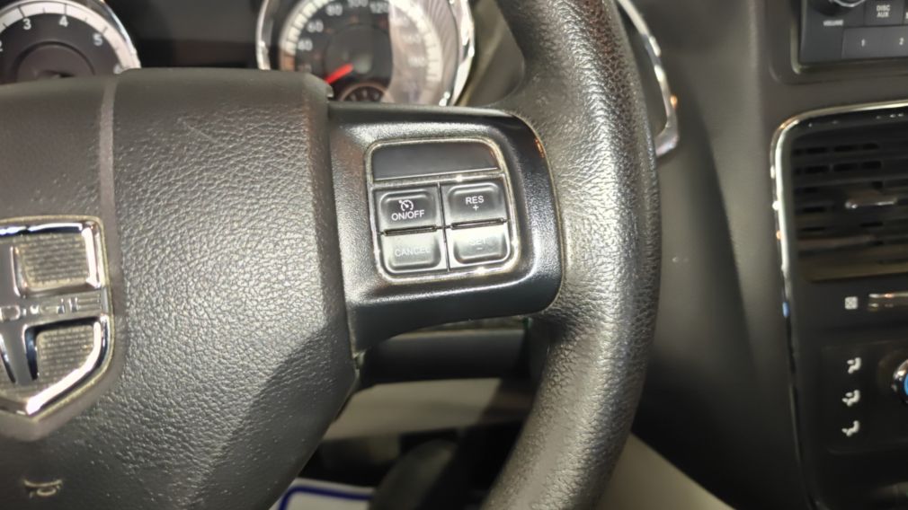 Dodge GR Caravan Canada Value Package 2019 d&rsquo;occasion à vendre - 11