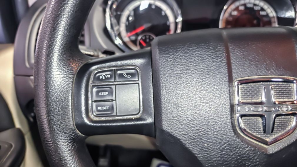 Dodge GR Caravan Canada Value Package 2019 d&rsquo;occasion à vendre - 13