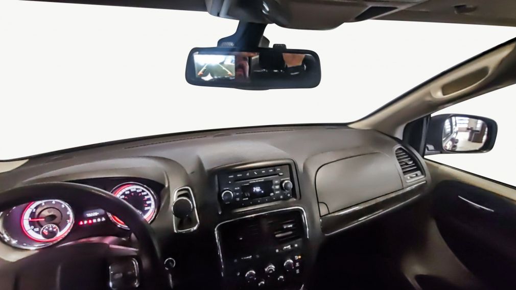 Dodge GR Caravan Canada Value Package 2019 d&rsquo;occasion à vendre - 16