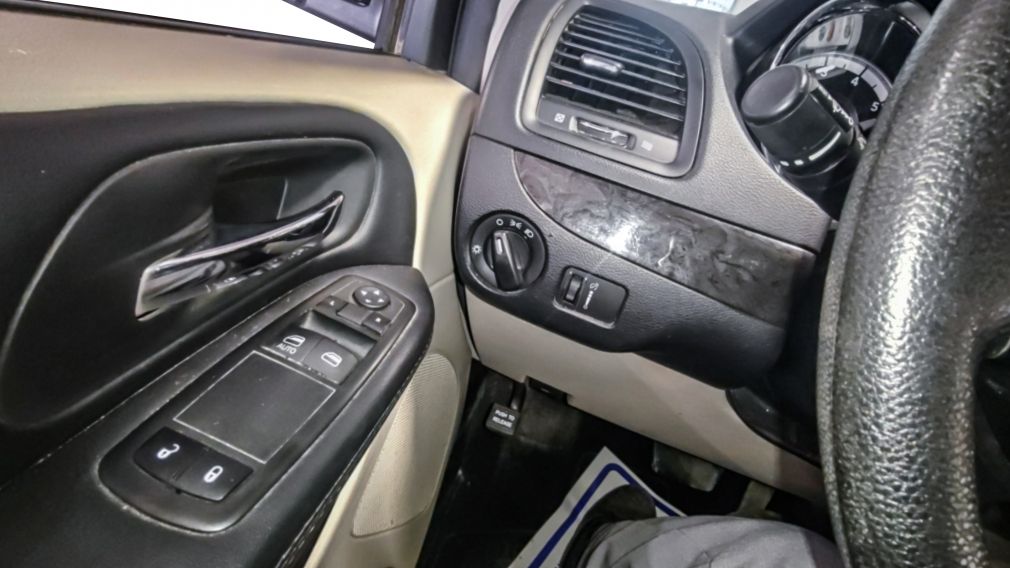Dodge GR Caravan Canada Value Package 2019 d&rsquo;occasion à vendre - 21