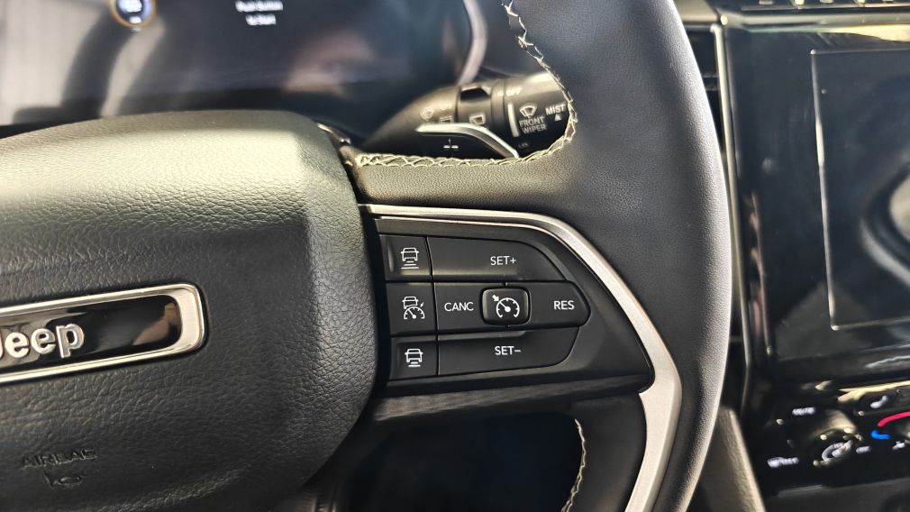 Jeep Grand Cherokee L Laredo 2023 d&rsquo;occasion à vendre - 11
