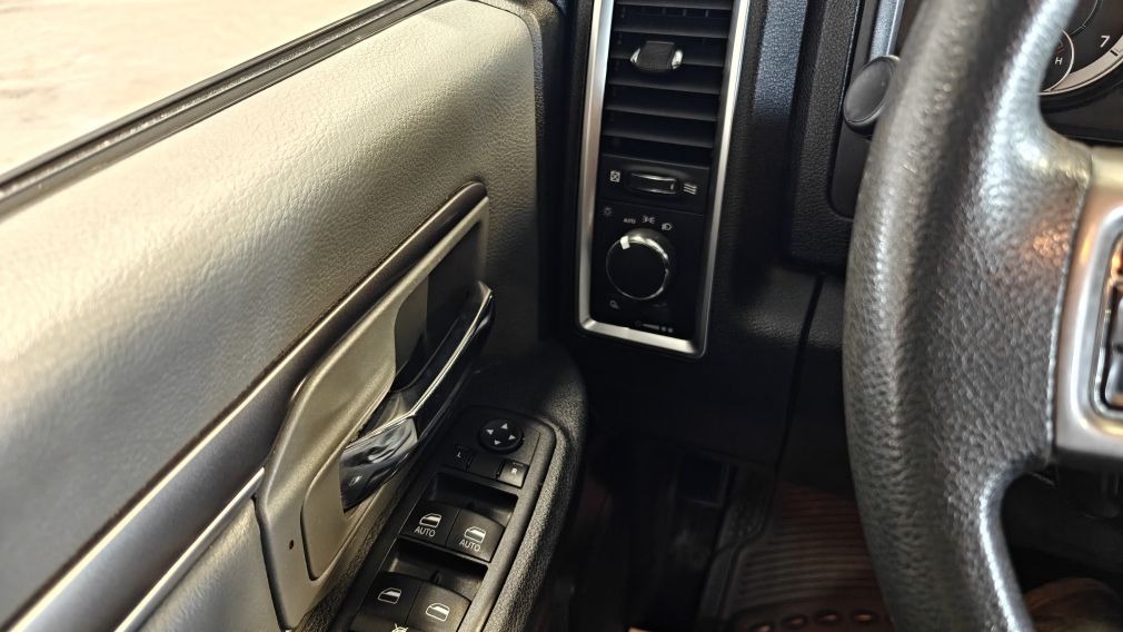 Ram 1500 SLT 2023 d&rsquo;occasion à vendre - 12