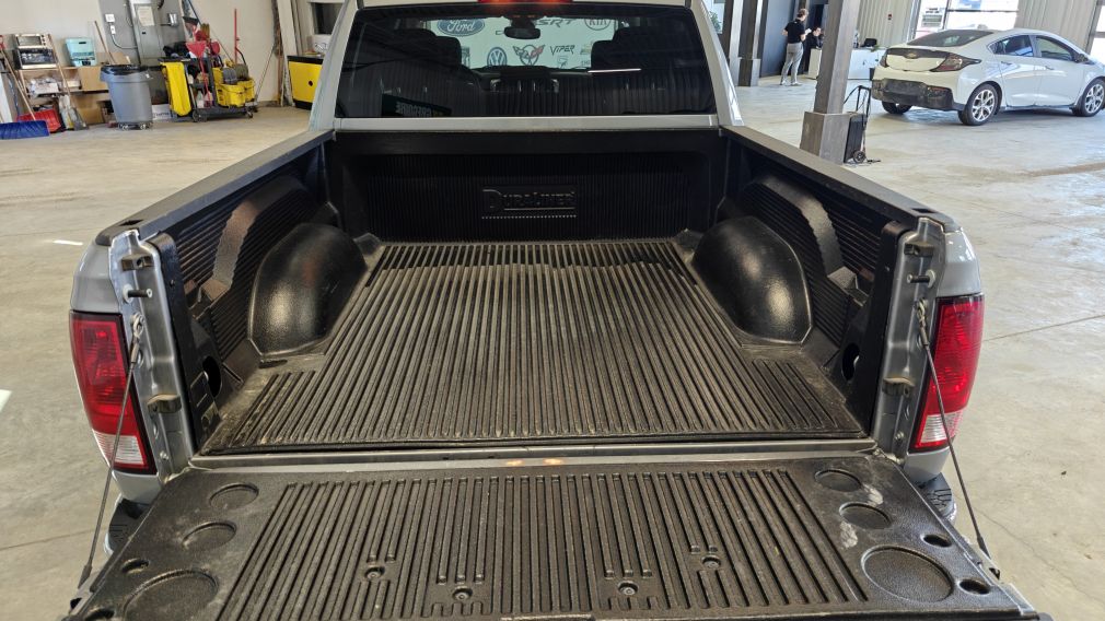 Ram 1500 SLT 2023 d&rsquo;occasion à vendre - 19