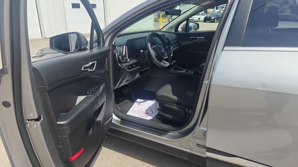 Kia Sportage LX 2024 d&rsquo;occasion à vendre - 9