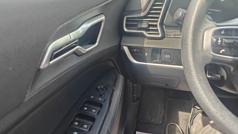 Kia Sportage LX 2024 d&rsquo;occasion à vendre - 15