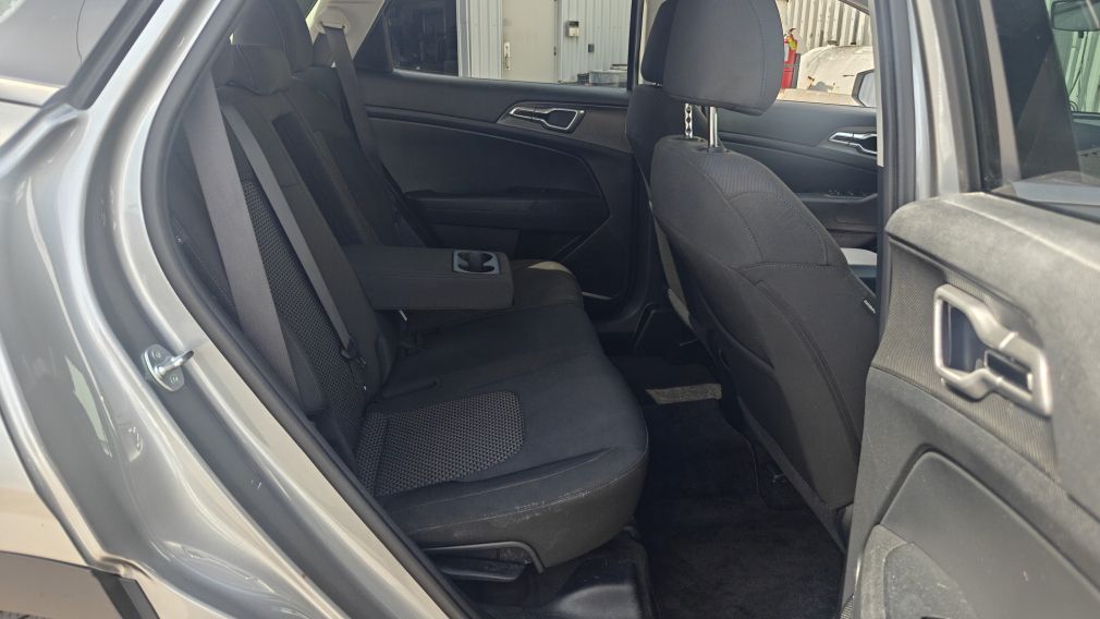 Kia Sportage LX 2024 d&rsquo;occasion à vendre - 19