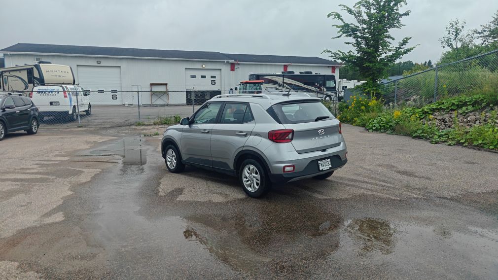 Hyundai Venue Preferred 2024 d&rsquo;occasion à vendre - 5