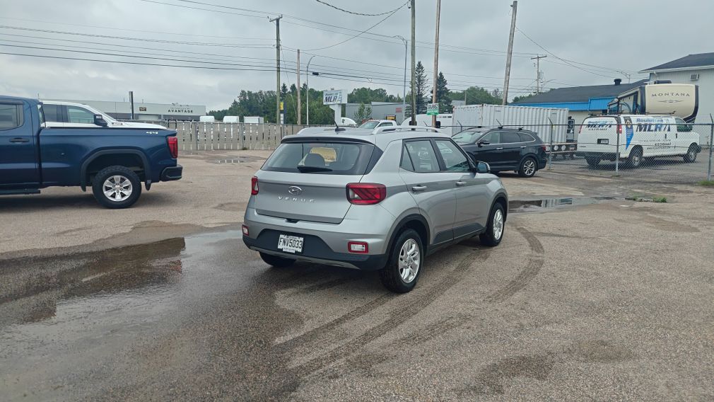 Hyundai Venue Preferred 2024 d&rsquo;occasion à vendre - 7