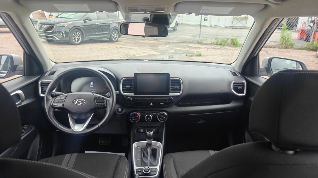 Hyundai Venue Preferred 2024 d&rsquo;occasion à vendre - 18