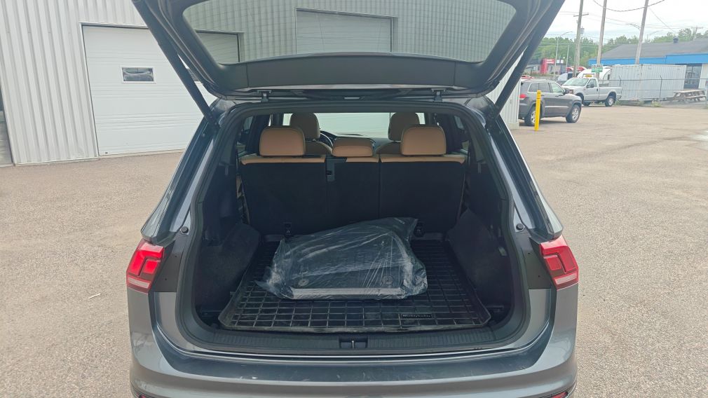 Volkswagen Tiguan Comfortline R-Line Black Edition 2022 d&rsquo;occasion à vendre - 20