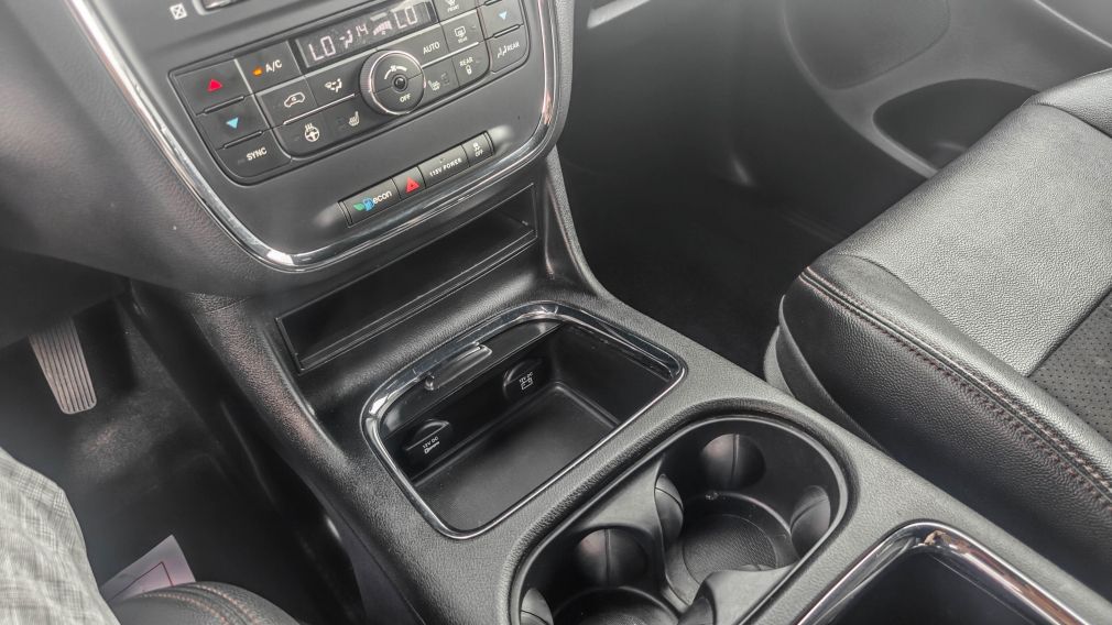 Dodge GR Caravan Premium Plus 2020 d&rsquo;occasion à vendre - 14