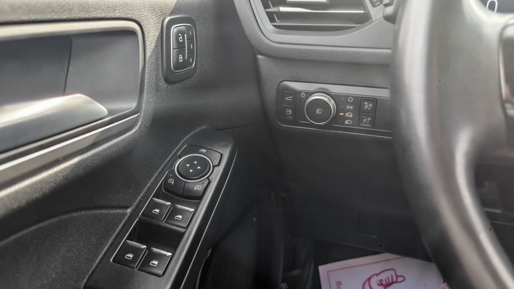Ford Escape Titanium Hybrid 2022 d&rsquo;occasion à vendre - 15