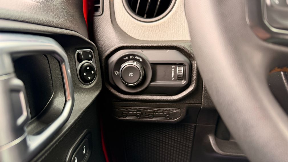Jeep Wrangler Sport S 2024 d&rsquo;occasion à vendre - 15