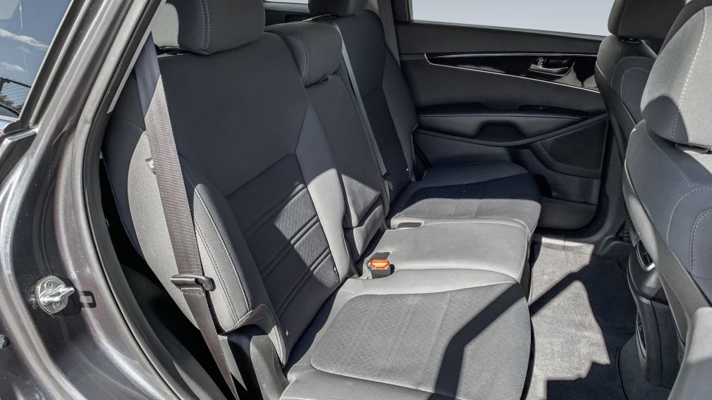 Kia Sorento LX 2020 d&rsquo;occasion à vendre - 19