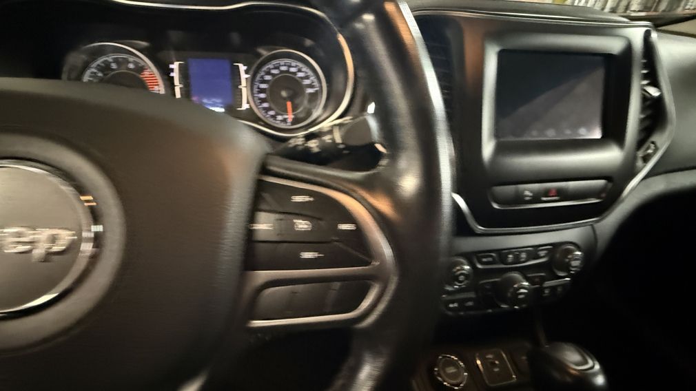 Jeep Cherokee Sport 2020 d&rsquo;occasion à vendre - 13