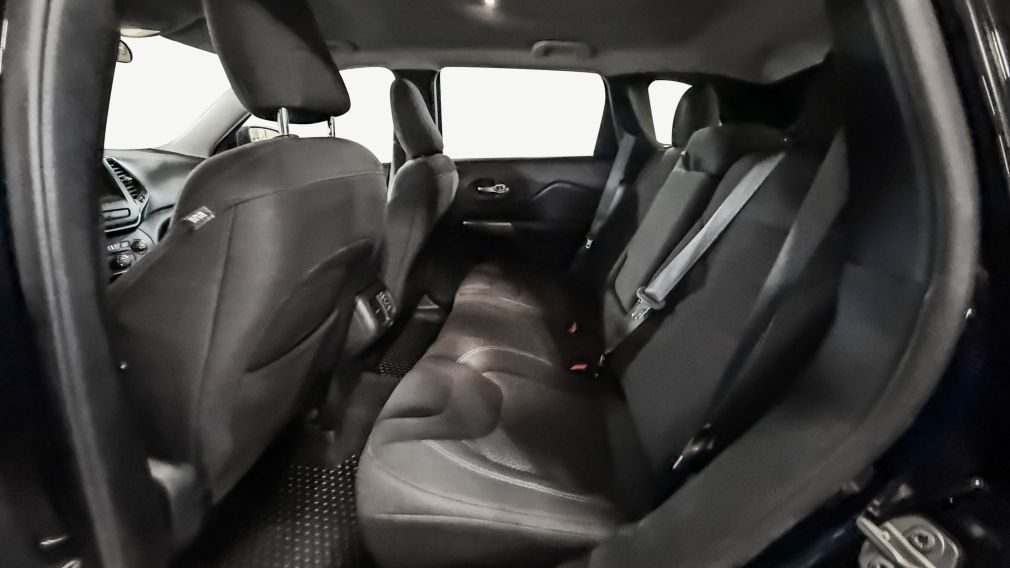 Jeep Cherokee Sport 2020 d&rsquo;occasion à vendre - 16