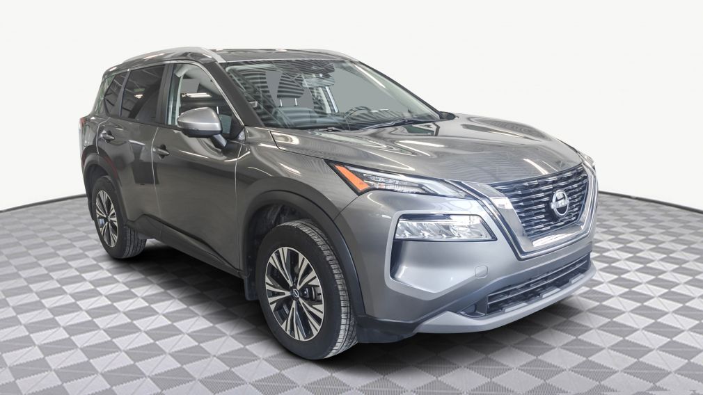 Nissan Rogue SV Moonroof