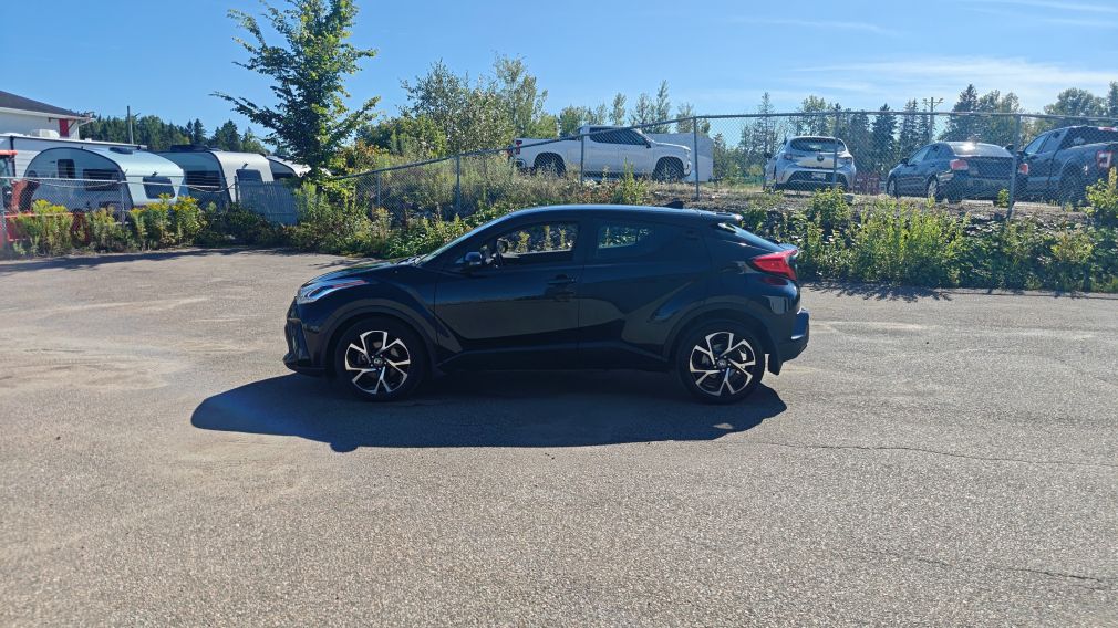 Toyota C-HR XLE Premium 2020 d&rsquo;occasion à vendre - 4