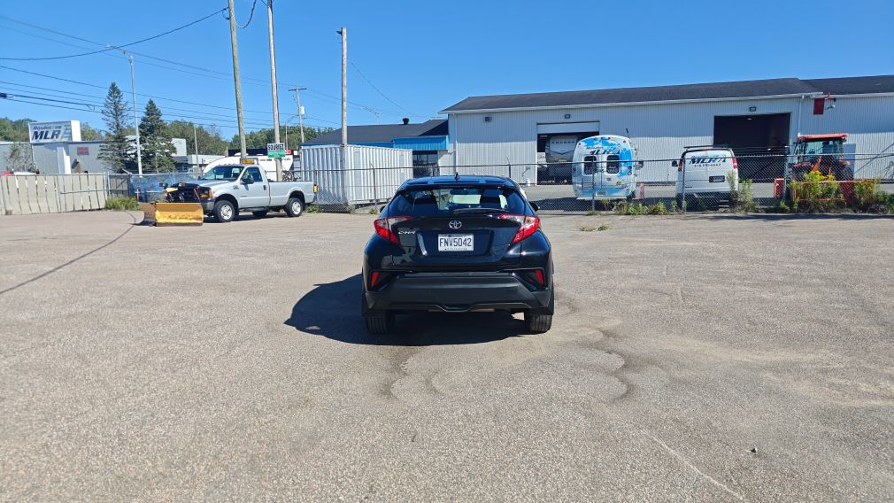 Toyota C-HR XLE Premium 2020 d&rsquo;occasion à vendre - 6