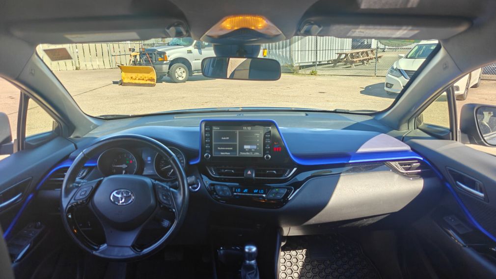 Toyota C-HR XLE Premium 2020 d&rsquo;occasion à vendre - 18