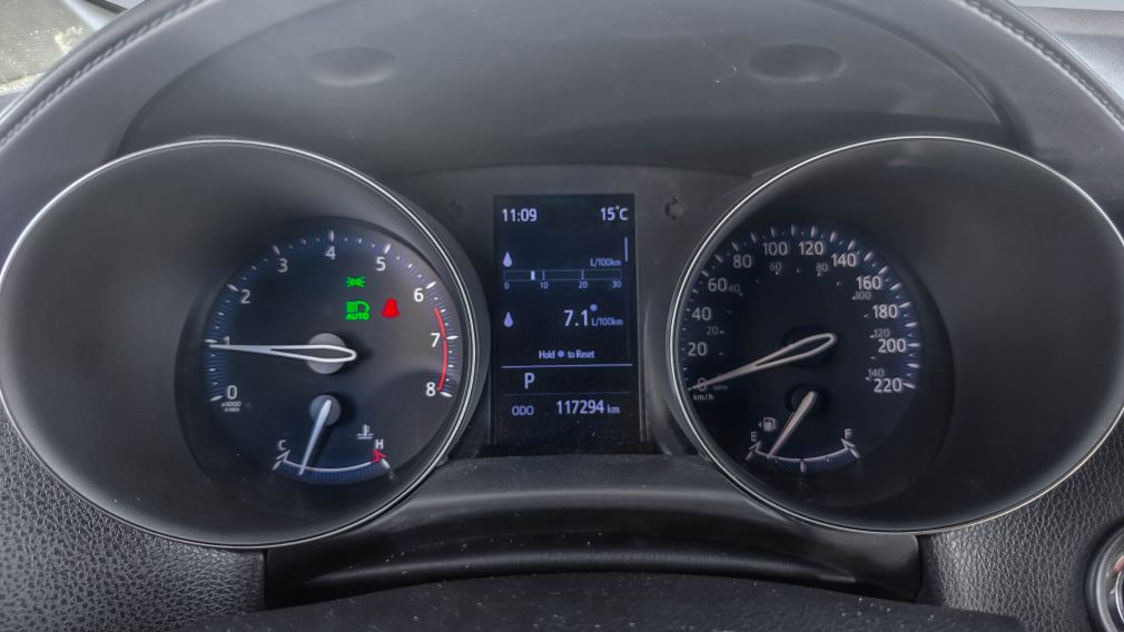 Toyota C-HR XLE Premium 2020 d&rsquo;occasion à vendre - 11