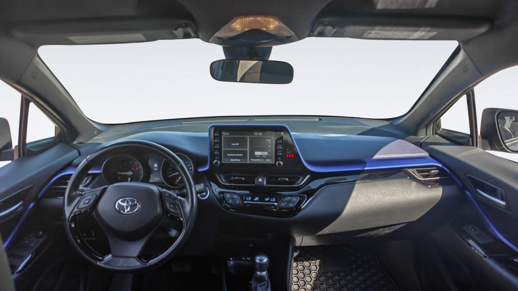 Toyota C-HR XLE Premium 2020 d&rsquo;occasion à vendre - 18