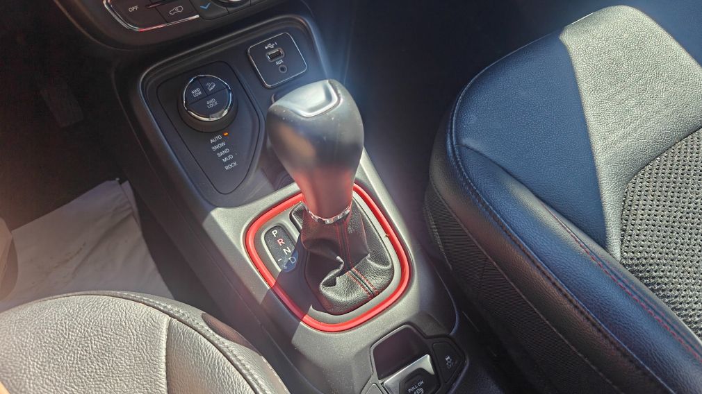Jeep Compass Trailhawk 2021 d&rsquo;occasion à vendre - 14