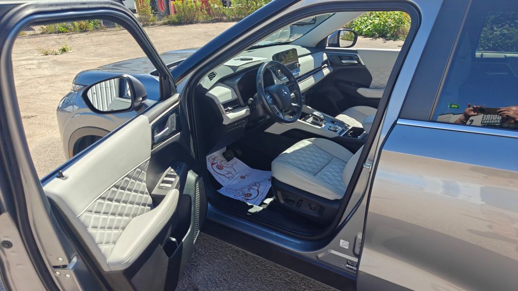 Mitsubishi Outlander SEL 2024 d&rsquo;occasion à vendre - 7
