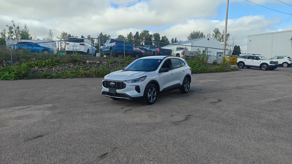 Ford Escape ST-Line 2025 d&rsquo;occasion à vendre - 3
