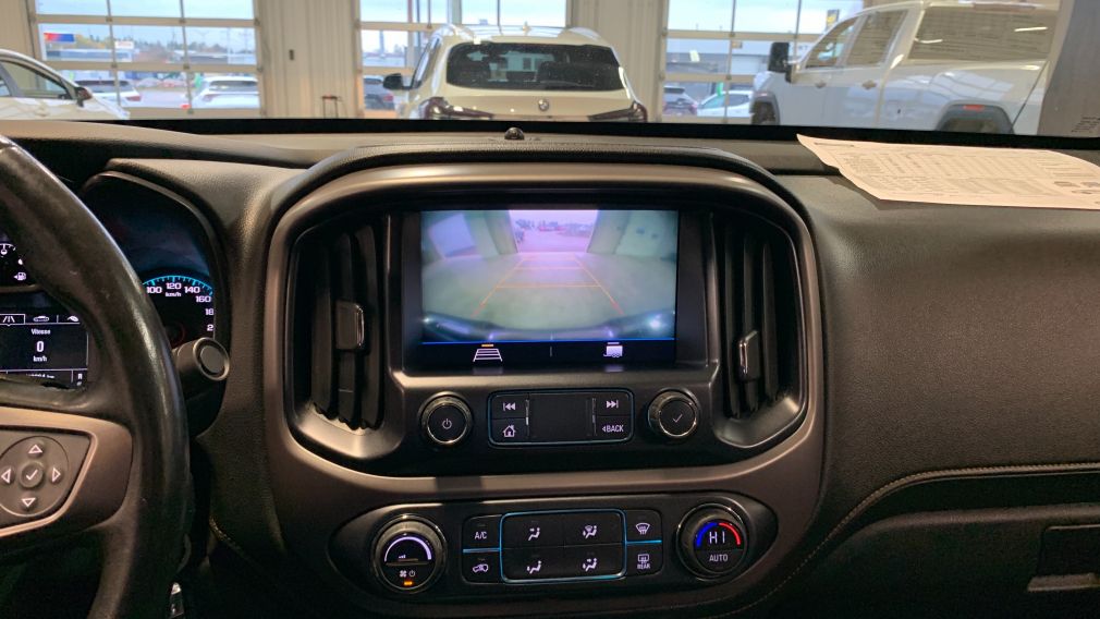 GMC Canyon 4WD AT4 w/Cloth 2021 d&rsquo;occasion à vendre - 13