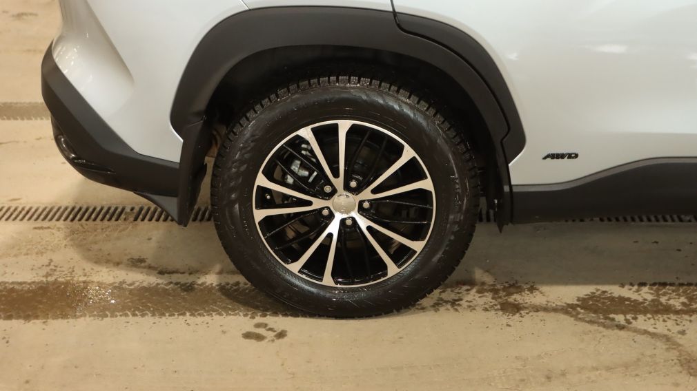 Toyota Corolla Hybrid SE 2023 d&rsquo;occasion à vendre - 19