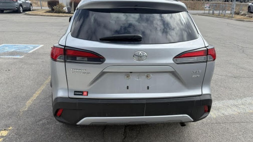 Toyota Corolla XLE 2024 d&rsquo;occasion à vendre - 8