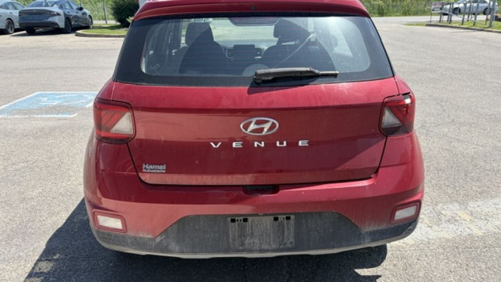 Hyundai Venue Preferred 2023 d&rsquo;occasion à vendre - 8