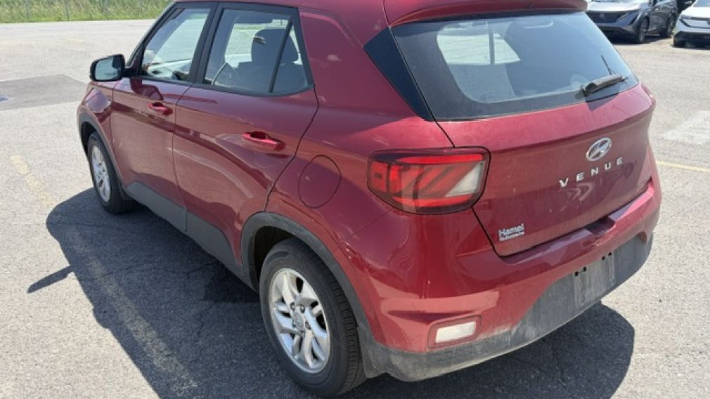 Hyundai Venue Preferred 2023 d&rsquo;occasion à vendre - 6